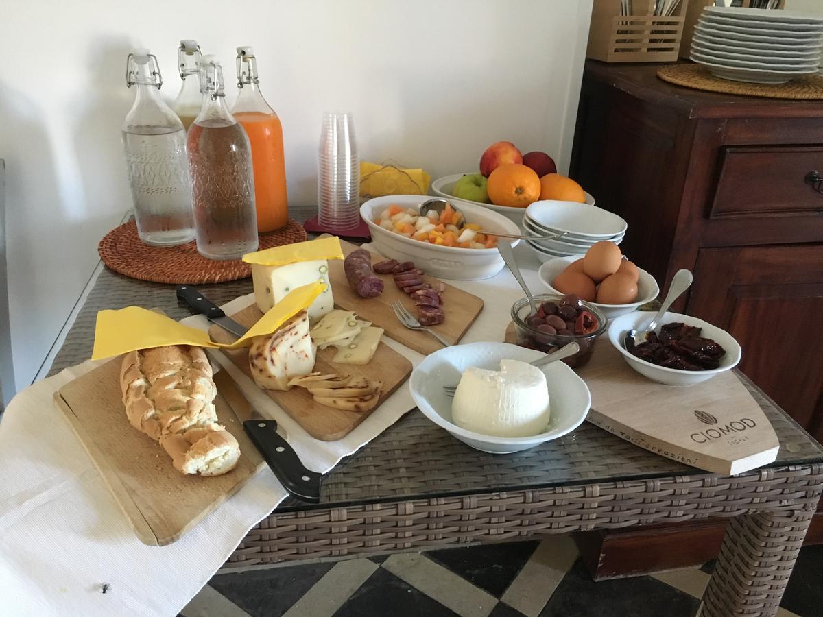 Casa Ciomod Hotel Modica Kültér fotó